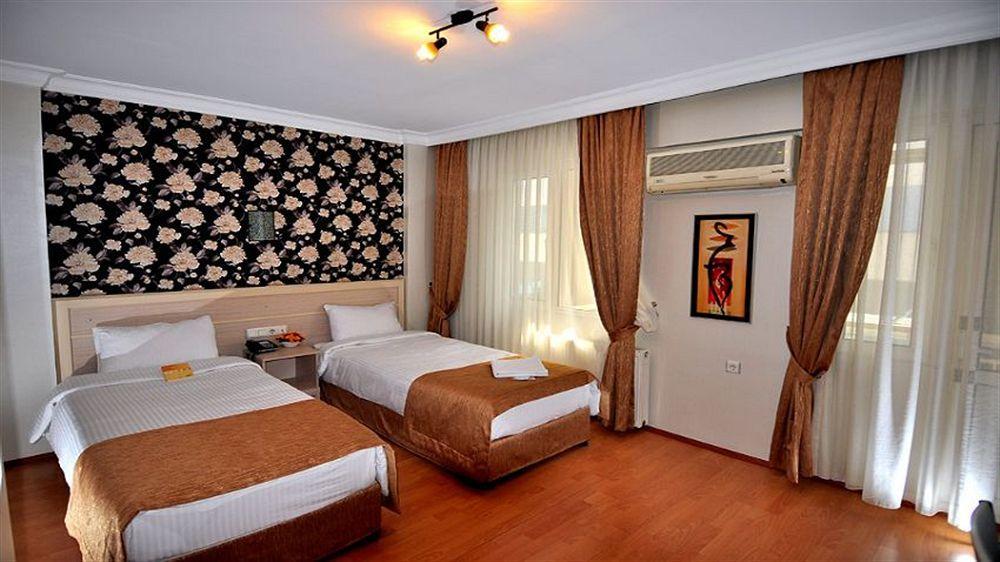 Mini hotel Esmirna Exterior foto